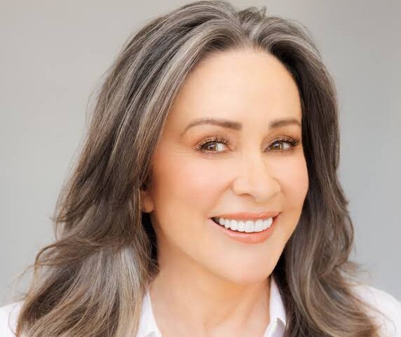 Patricia-Heaton-Net Worth